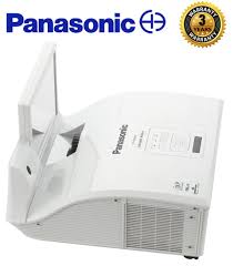 Máy chiếu Panasonic PT-CW330EA 